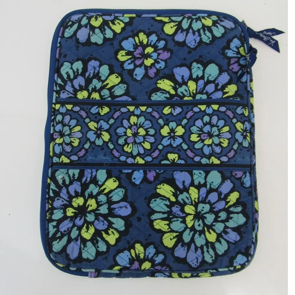 Vera Bradley Indigo Pop Laptop Case Padded Quilted Blue Green Floral Zipper